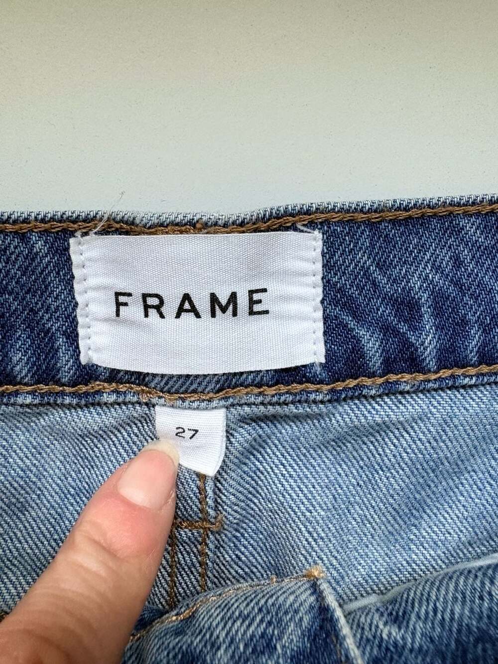 FRAME Le Jane Crop High-Rise Straight Leg Jeans Ladies Size 27/US 4 - Picture 2 of 12